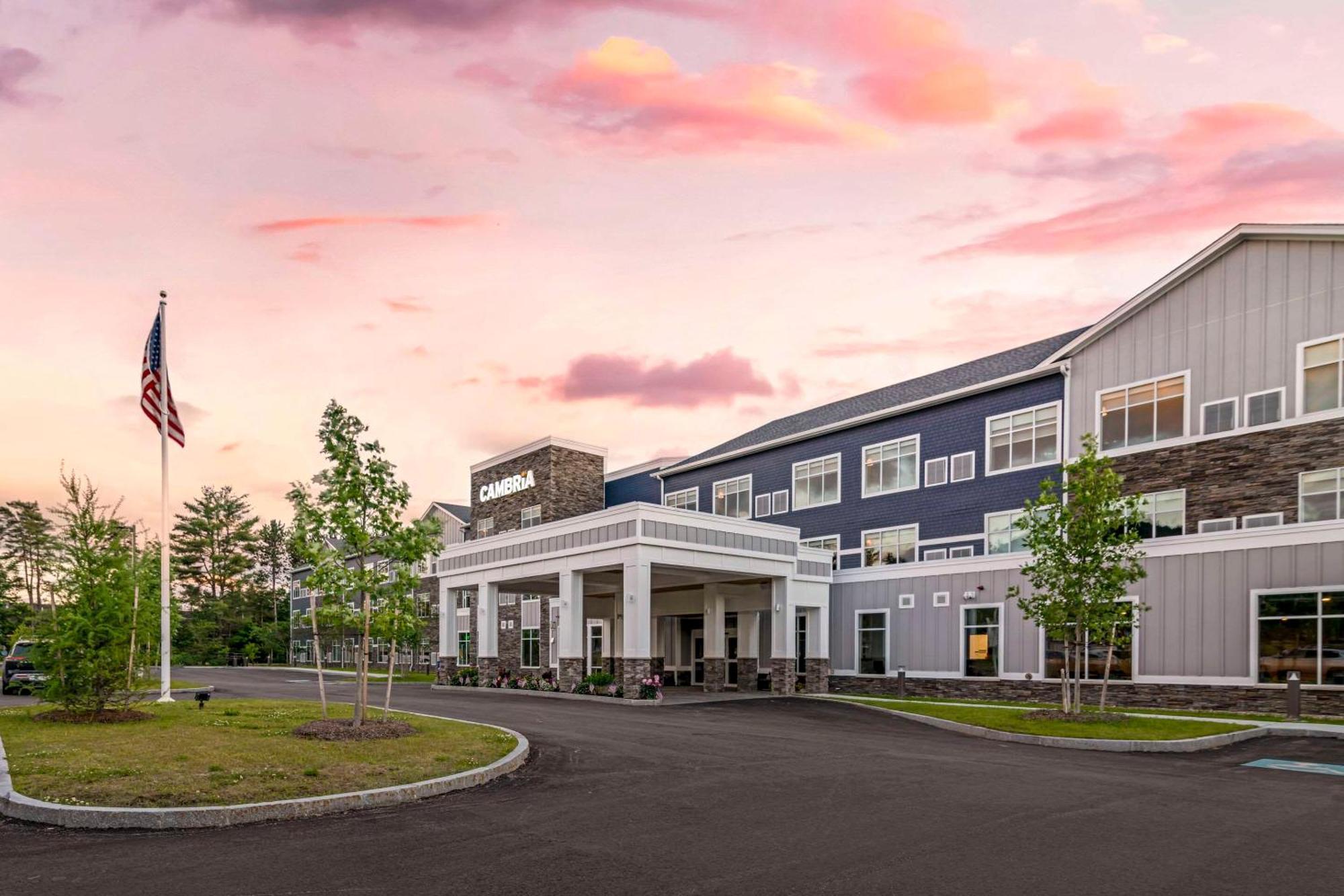 Cambria Hotel