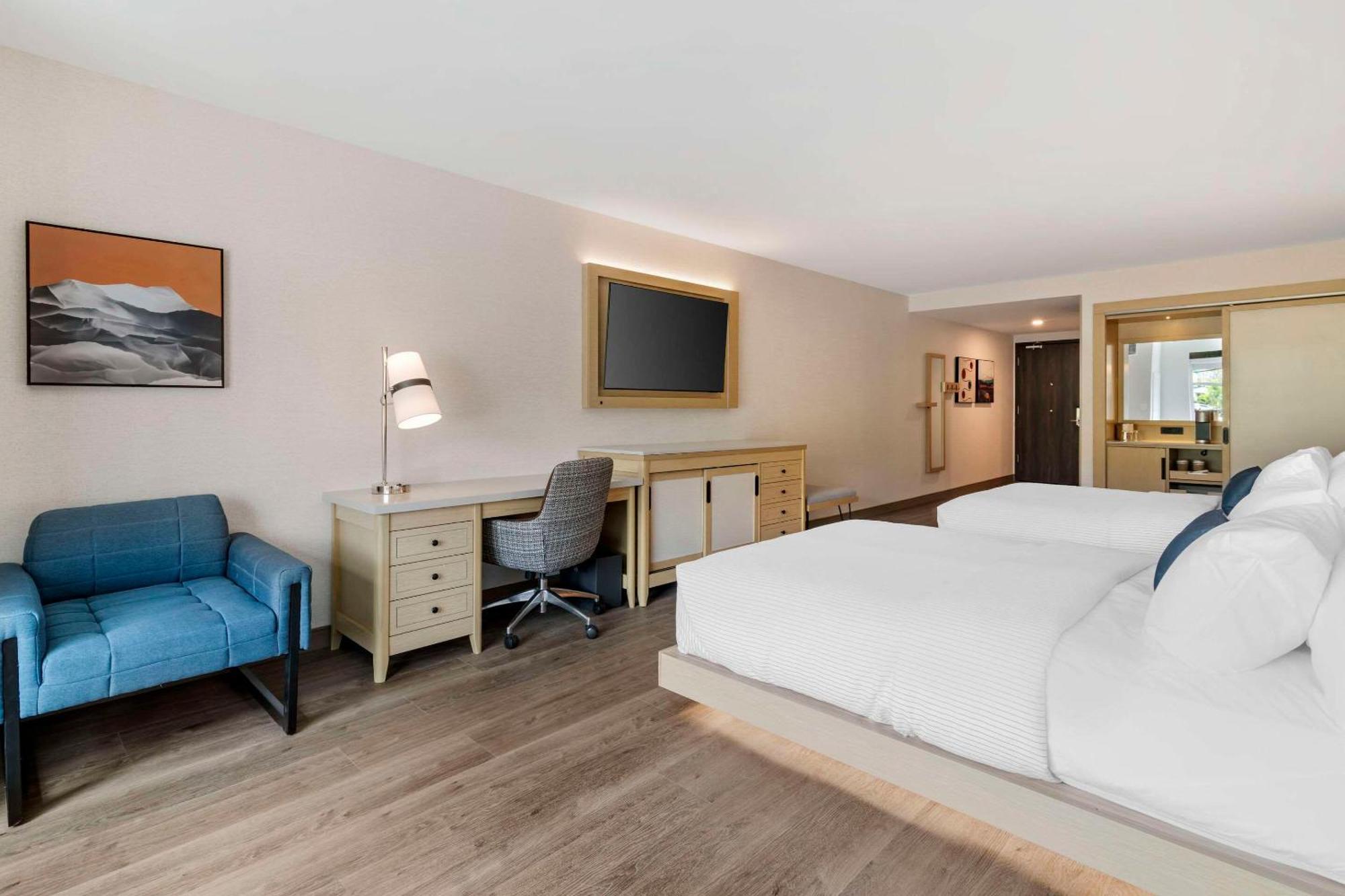 Hotel Cambria 3*